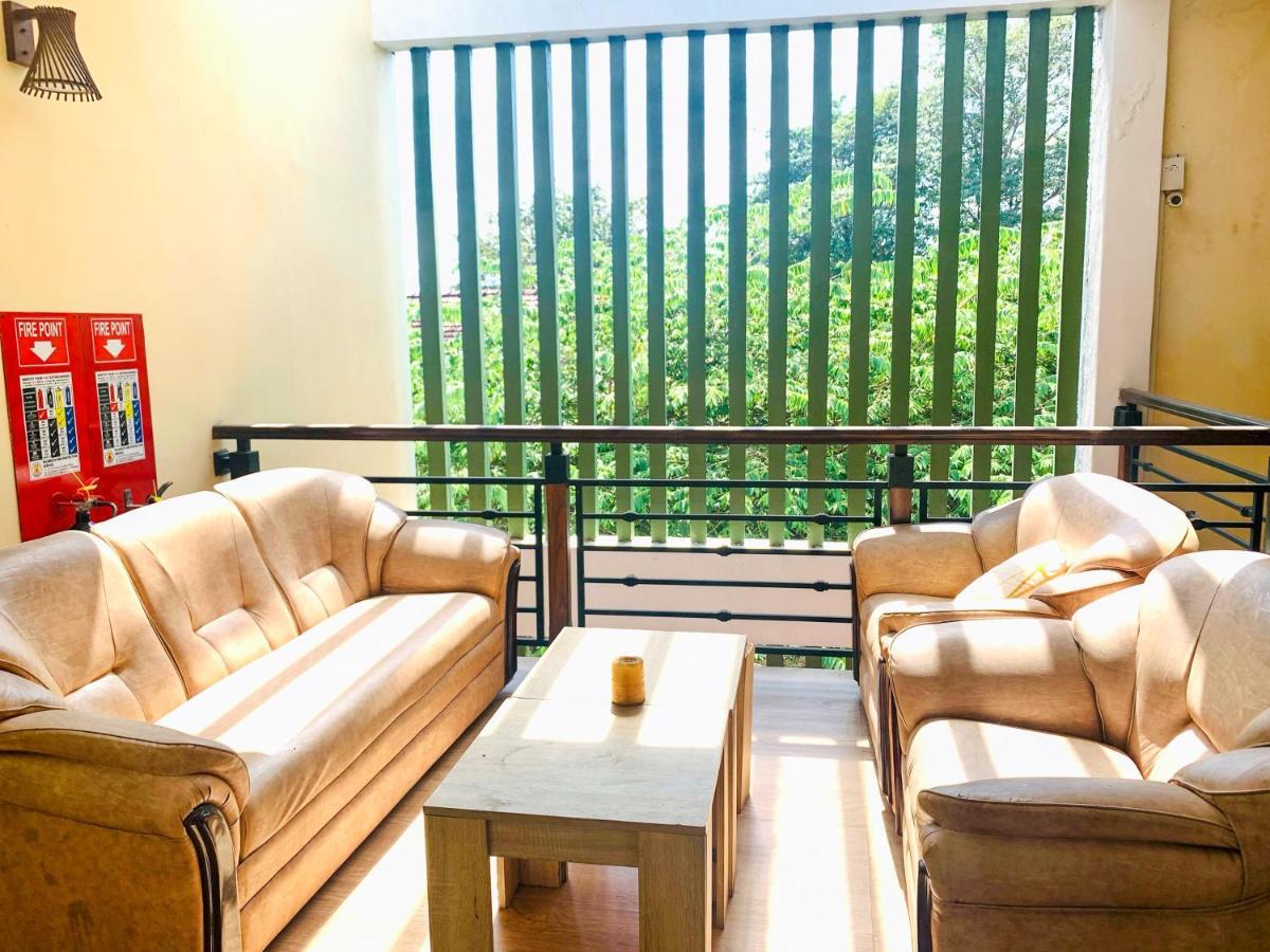 Marathona Tourist Resort - Anuradhapura Luaran gambar