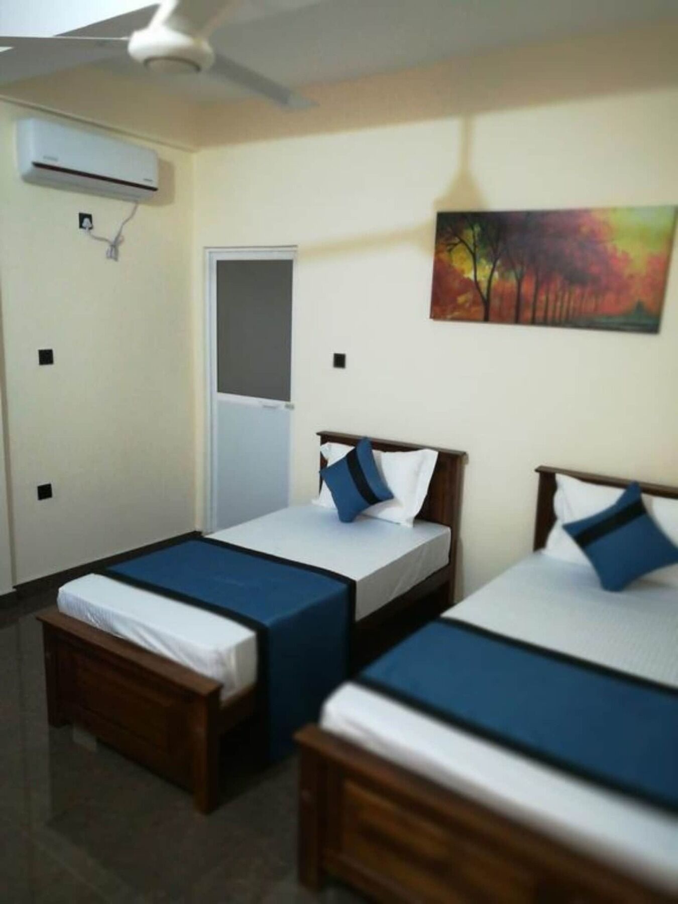 Marathona Tourist Resort - Anuradhapura Luaran gambar