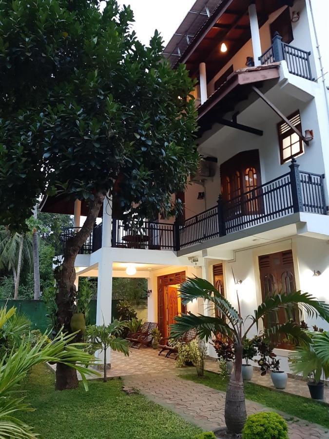 Marathona Tourist Resort - Anuradhapura Luaran gambar